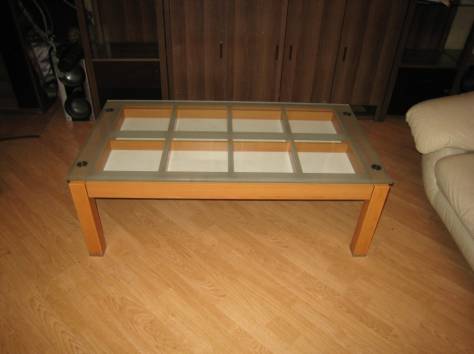 Журнальный столик, фотография 1