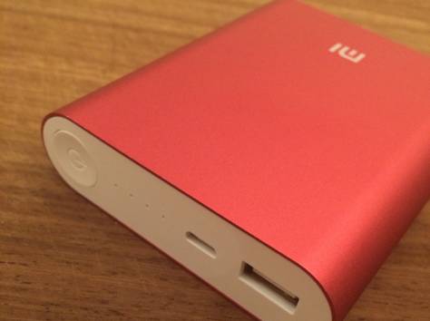 Аккумулятор для телефона Xiaomi на 10400 mAh - красный, фотография 1