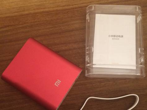 Аккумулятор для телефона Xiaomi на 10400 mAh - красный, фотография 5