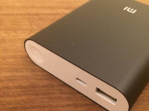 Аккумулятор для телефона Xiaomi на 10400 mAh - черный, фотография 3
