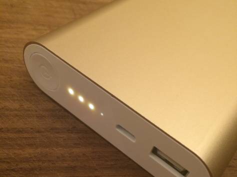 Аккумулятор для телефона Xiaomi на 20800 mAh золотой, фотография 4