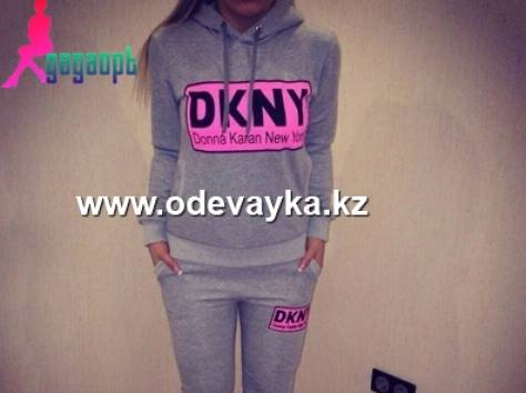 Спортивные костюмы женские, фотография 2