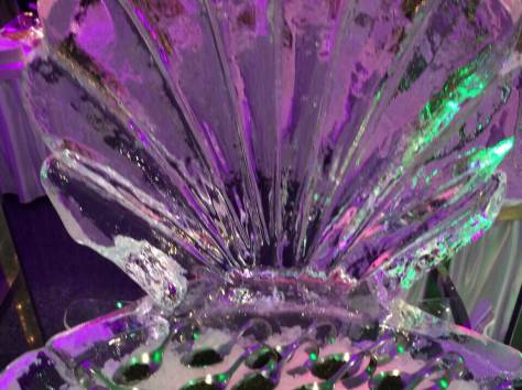 Ледяные фигуры для мероприятии в Алматы, фотография 1