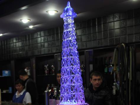 Ледяные фигуры для мероприятии в Алматы, фотография 4