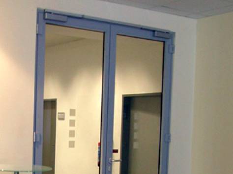 Противопожарные двери и перегородки, фотография 1