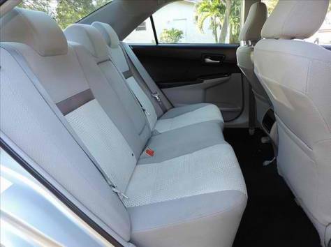 2012 Toyota Camry LE, фотография 6