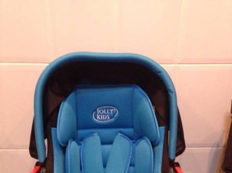 Детская автолюлька (автокресло-переноска), фотография 1