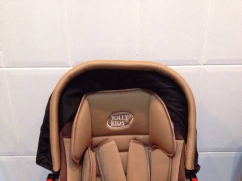 Детская автолюлька (автокресло-переноска), фотография 2
