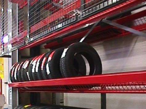 Торговое и складское оборудование,патерностеры,экспозиторы,стенды,стеллажи,металлоизделия, фотография 5