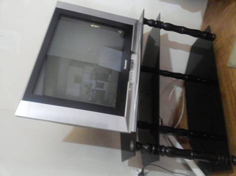 продам телевизор с подставкой, фотография 2