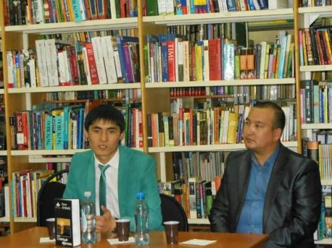 ведущий, асаба  на казахском языке Ержан , фотография 2