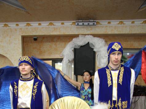 ведущий, асаба  на казахском языке Ержан , фотография 7