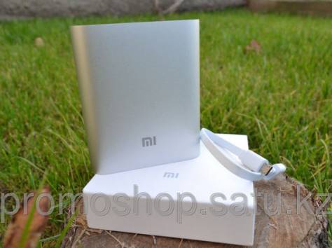 Универсальный и компактный от xiaomi Xiaomi Power Bank 10400 мАч, фотография 1