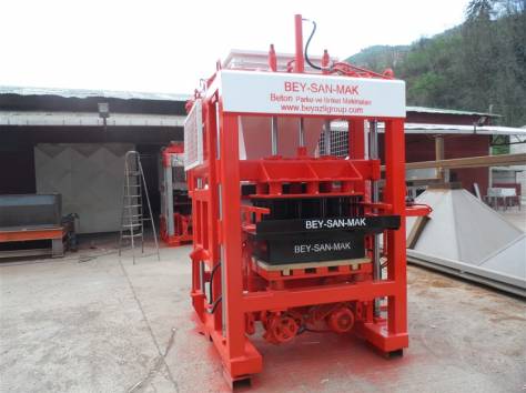 Шлакоблочный станок, фотография 3