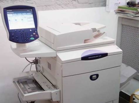 МФУ цветной принтер Xerox DC 240 , фотография 1
