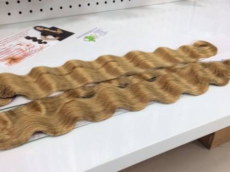 Волнистые волосы на трессе по низкой цене , фотография 1