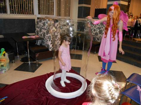 Феи Винкс, Рапунцель, Эльза в Астане, фотография 2