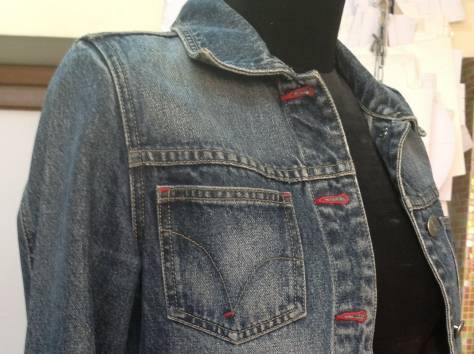 продам женскую джинсовую куртку, фотография 1
