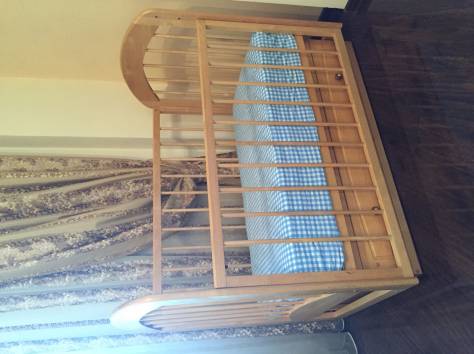 Продам детскую кровать-маятник, фотография 1