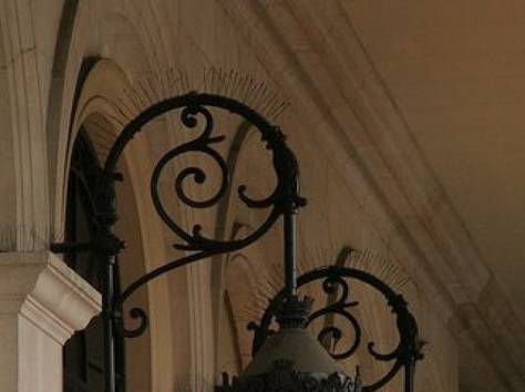 Кованые уличные фонари и настенные лампы, фотография 6