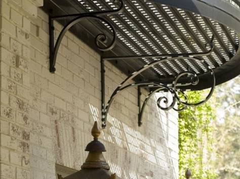 Кованые уличные фонари и настенные лампы, фотография 11