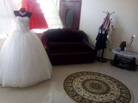 сдам свадебный салон с товаром и оборудованием, куйши дина 11/1, фотография 3