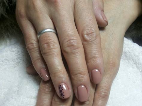 маникюр+гель, фотография 1