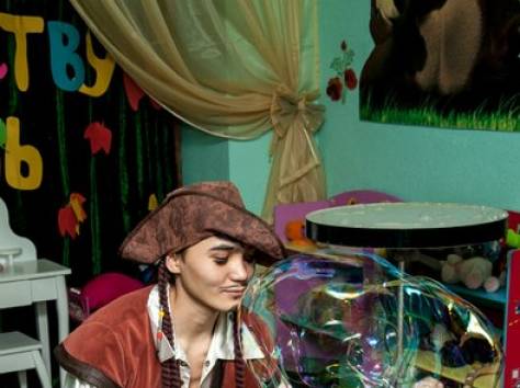 ШОУ ГИГАНТСКИХ МЫЛЬНЫХ ПУЗЫРЕЙ, фотография 5