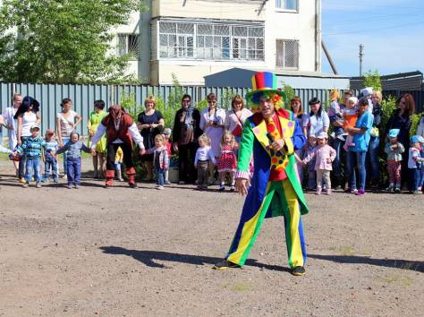 Весёлые и озорные клоуны на детский празник, фотография 4