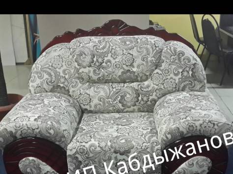 Угловые и отдельные диваны 