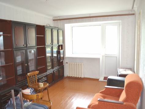 Продам двухкомнатную квартиру в Омске. Энергетиков 63 в., фотография 2