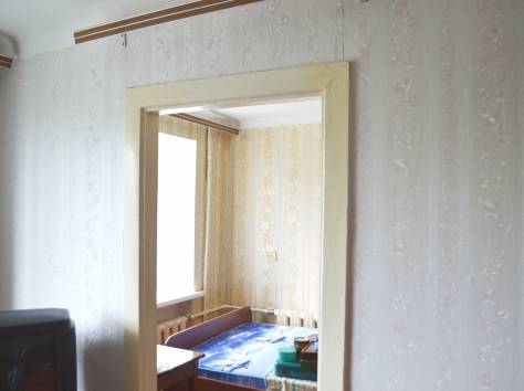 Продам двухкомнатную квартиру в Омске. Энергетиков 63 в., фотография 3