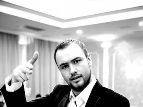 Ведущий в Алматы Денис Полянский, фотография 8