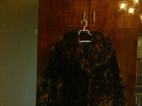 Продаю цигейковую шубу, фотография 1