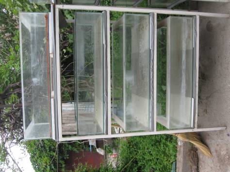 Аквариумы и стеллажи, фотография 3