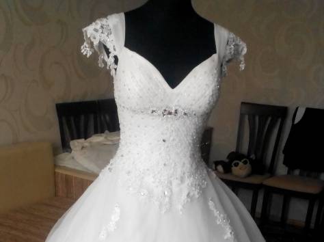 шикарные свадебные платья разных моделей и размеров по низким ценам, фотография 4
