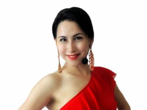 Тамада, ведущая Дина Омарбаева, фотография 1