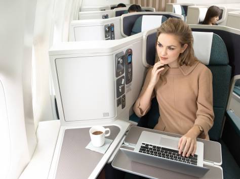 Оператор на телефоне, фотография 1