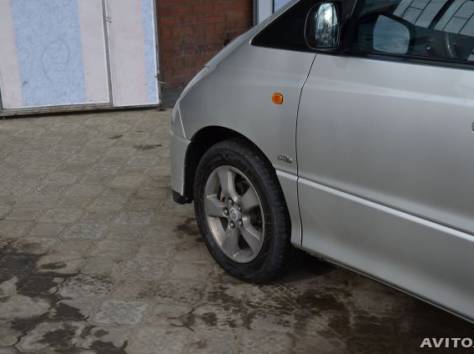 Продаю Toyota, фотография 3