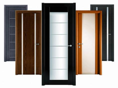 Ремонт межкомнатных дверей - замена разбитого стекла., фотография 1