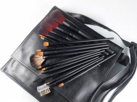 Декоративная косметика ART SOFFIO , фотография 3