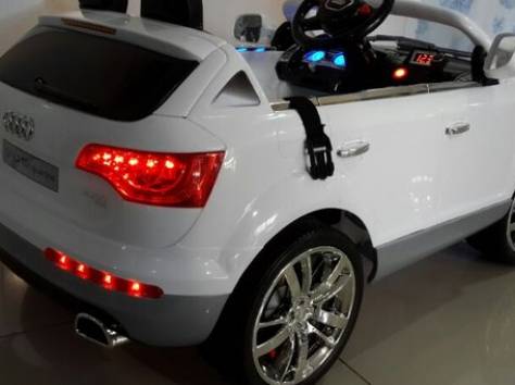 Детский электромобиль Audi Q7, фотография 8