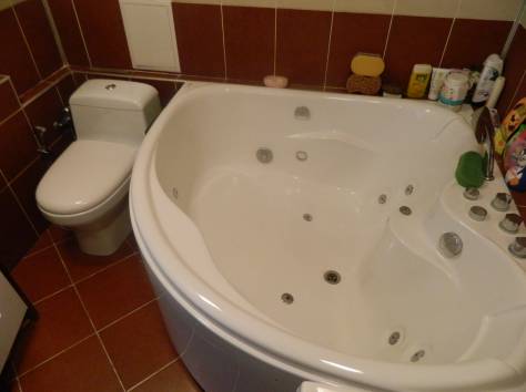 Продам квартиру-студию, пр. Республики, фотография 8