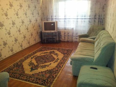 Сдам посуточно и по часам, мкр. 6 д.7. кв.20, фотография 1