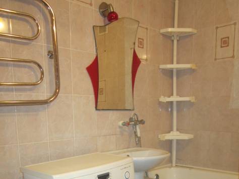 2 комнатная 3 минуты от остановки 8 мкр, фотография 4