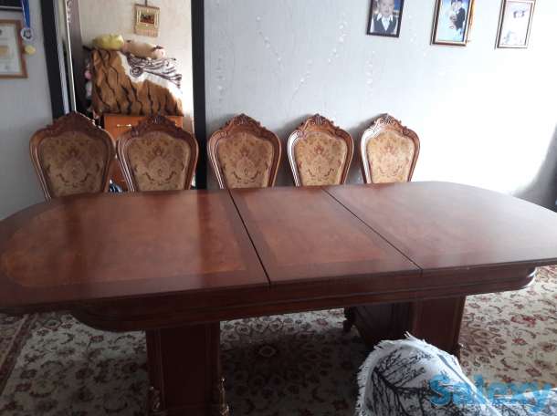 Продам дубовый стол с стульями, фотография 2