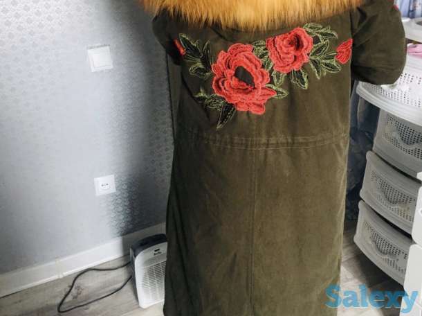 Парка зимняя из натурального меха лисы. Состояние отличное., фотография 3