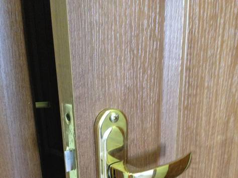 Продам двери входные и межкомнатные, фотография 3