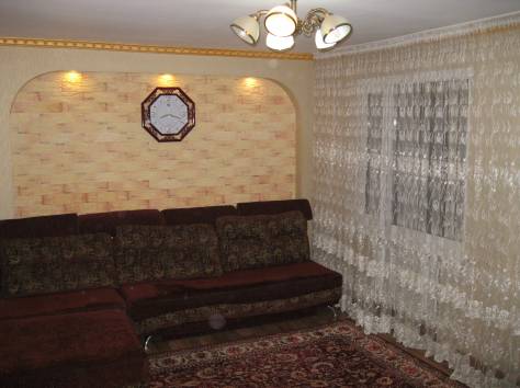 Уютный двухэтажный особняк в городе, Быковского, 13, фотография 1