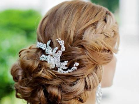 Натуральные  и  искусственные волосы на заколках, фотография 5